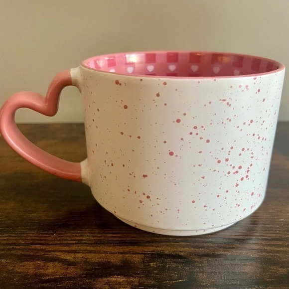 Market Finds | Speckled Pink & Ivory Ceramic Mug w/ Heart Handle NEW - Picture 3 of 6